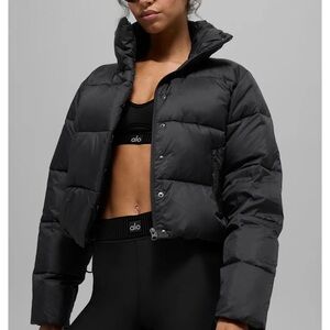 ALO Yoga Women's Gold Rush Puffer Jacket